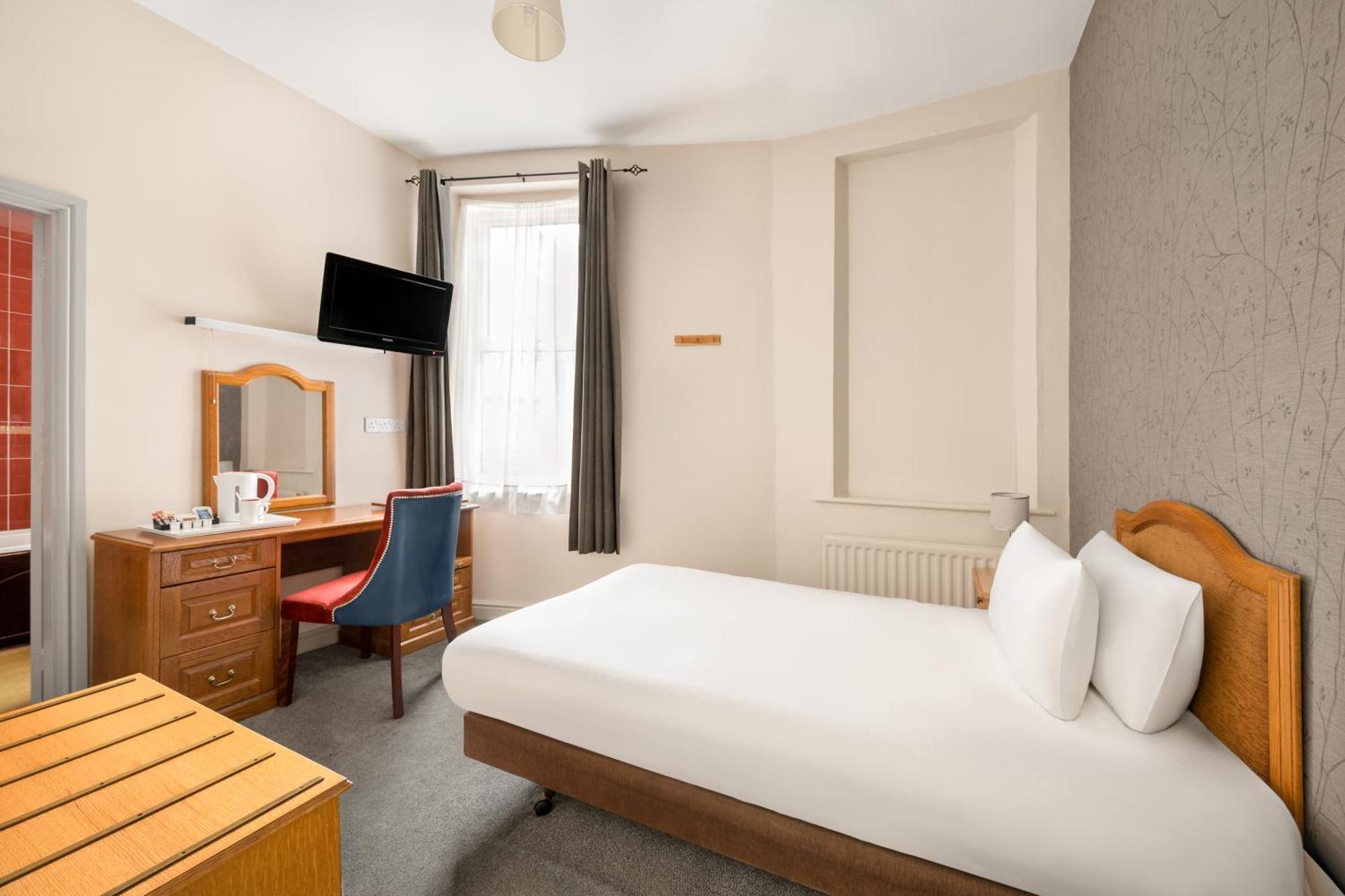 The County Hotel Карлайл Экстерьер фото